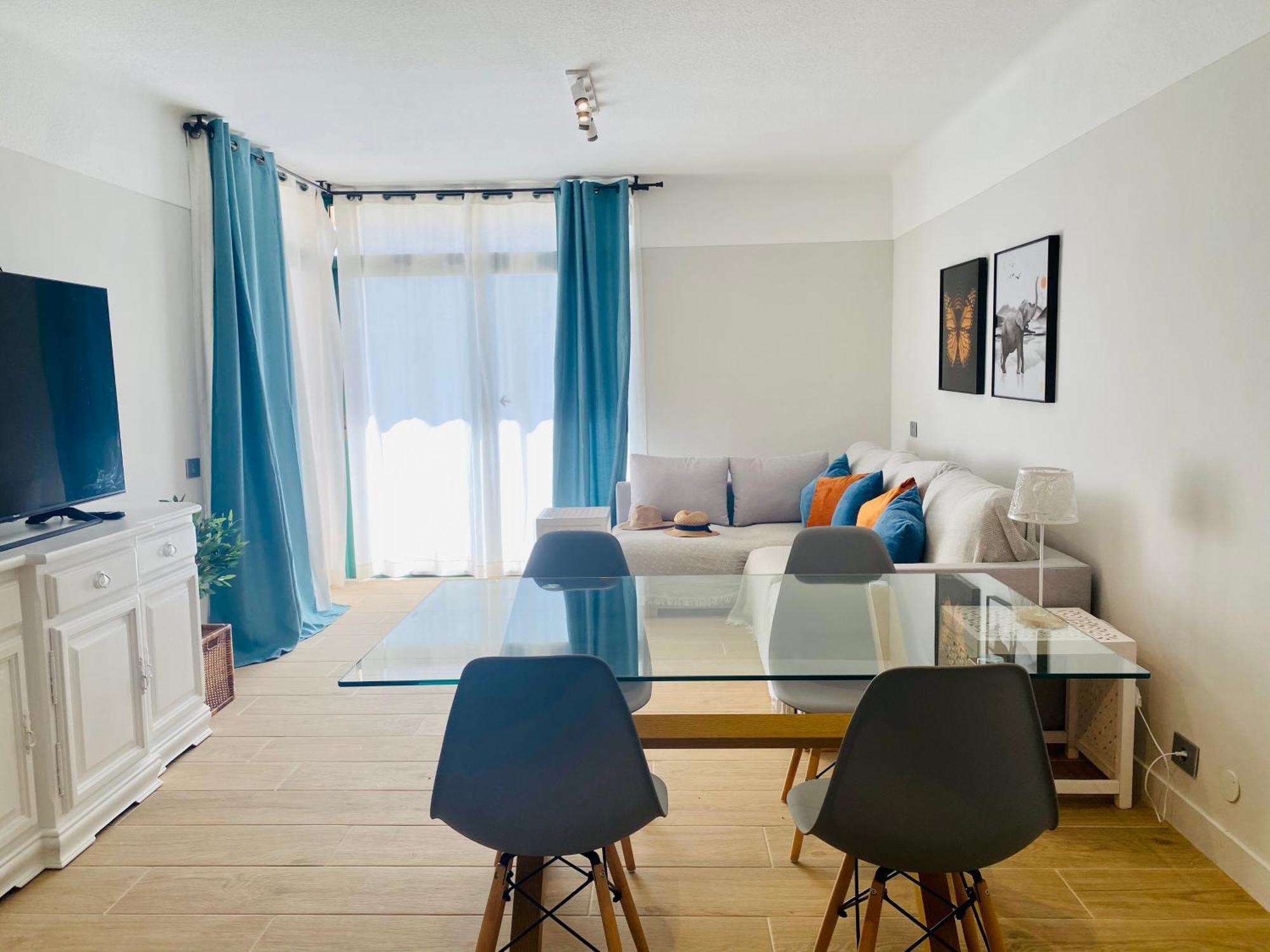 Appartamento La Paz. Lovely Overlooking The Golf And Sea *