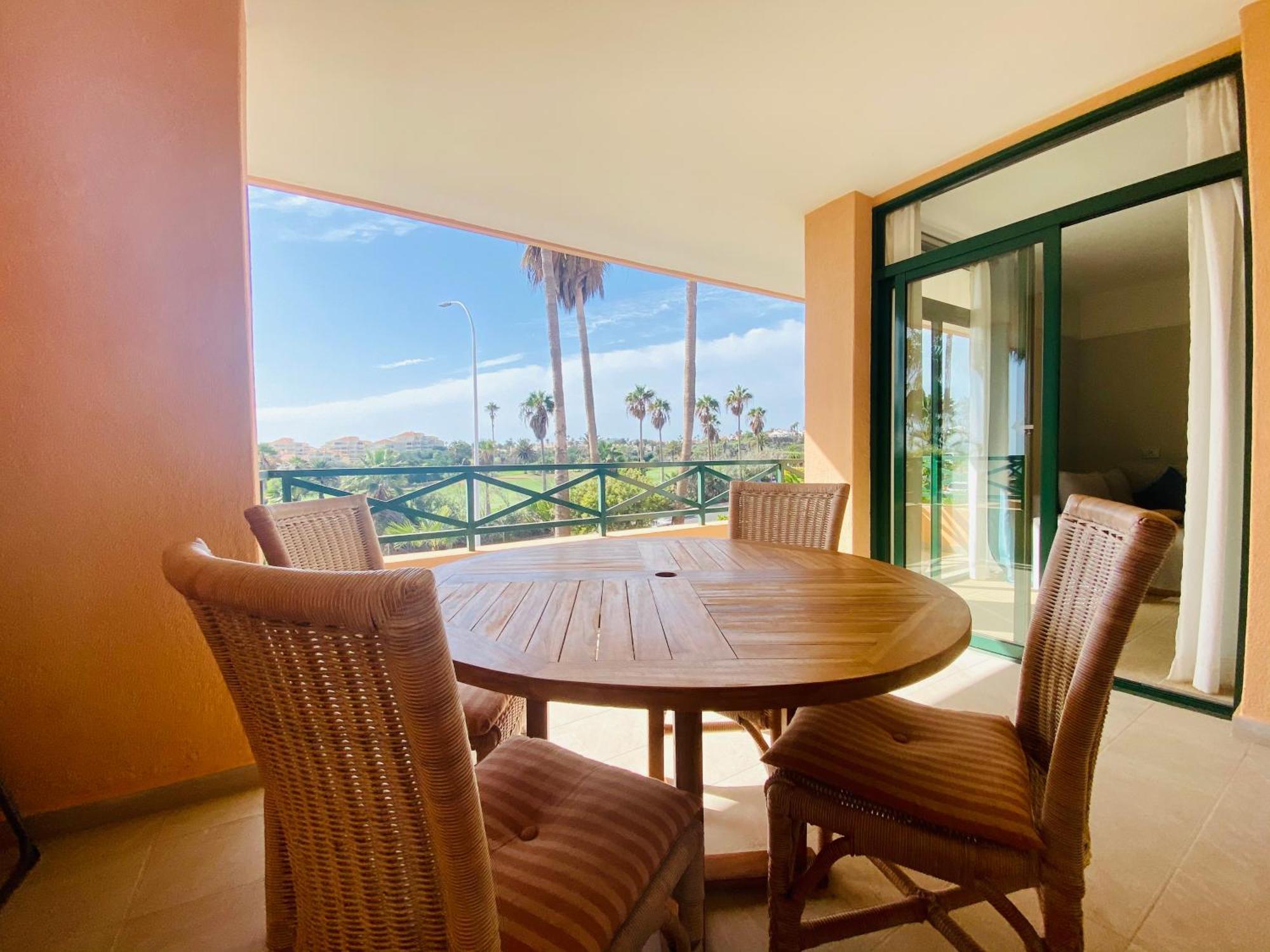 La Paz. Lovely Overlooking The Golf And Sea *