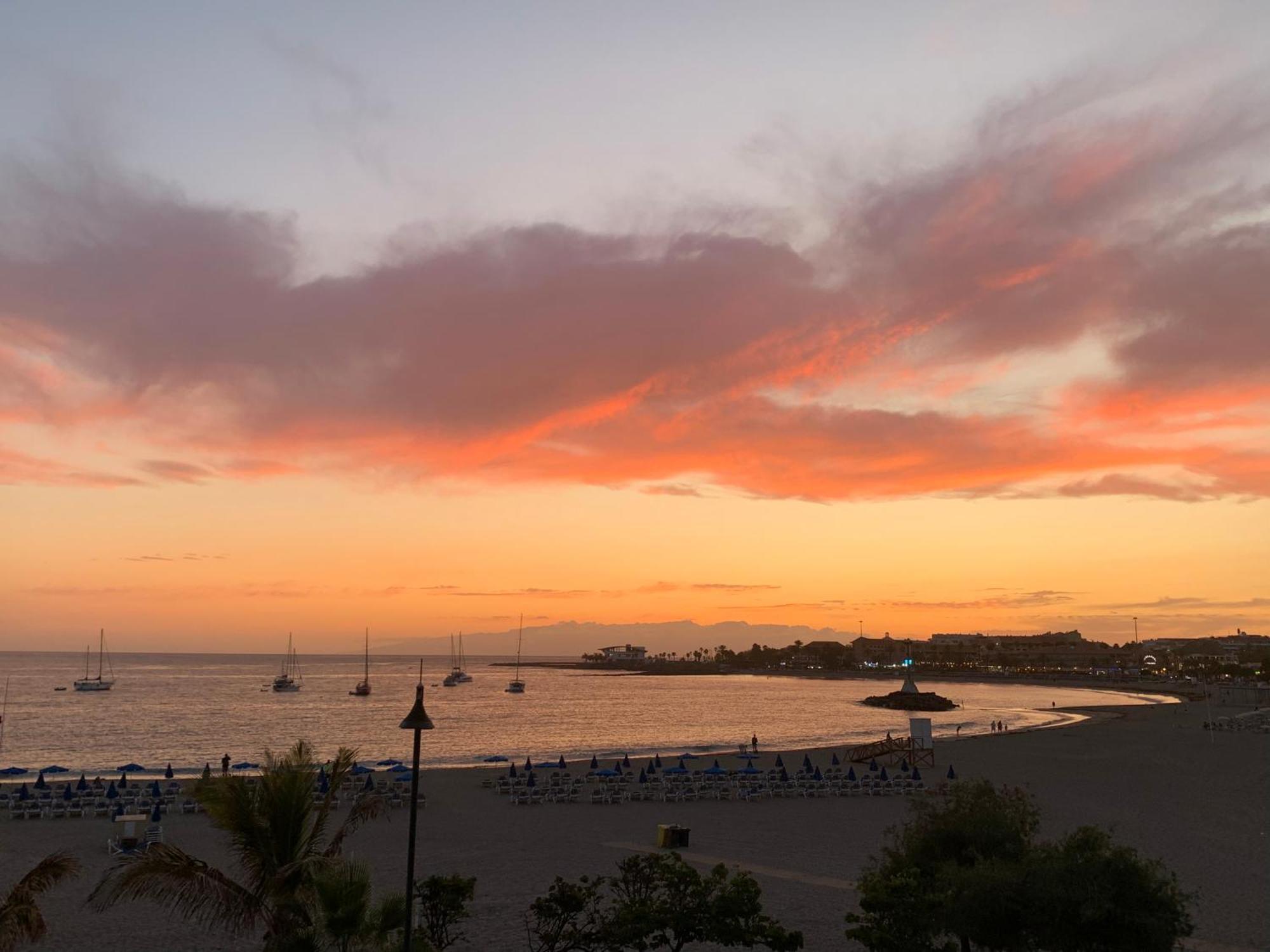 La Paz. Lovely Overlooking The Golf And Sea San Miguel de Abona