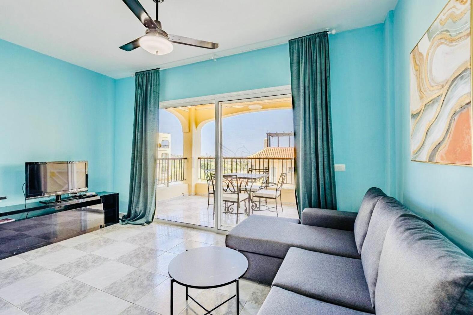 Apartament La Paz. Lovely Overlooking The Golf And Sea