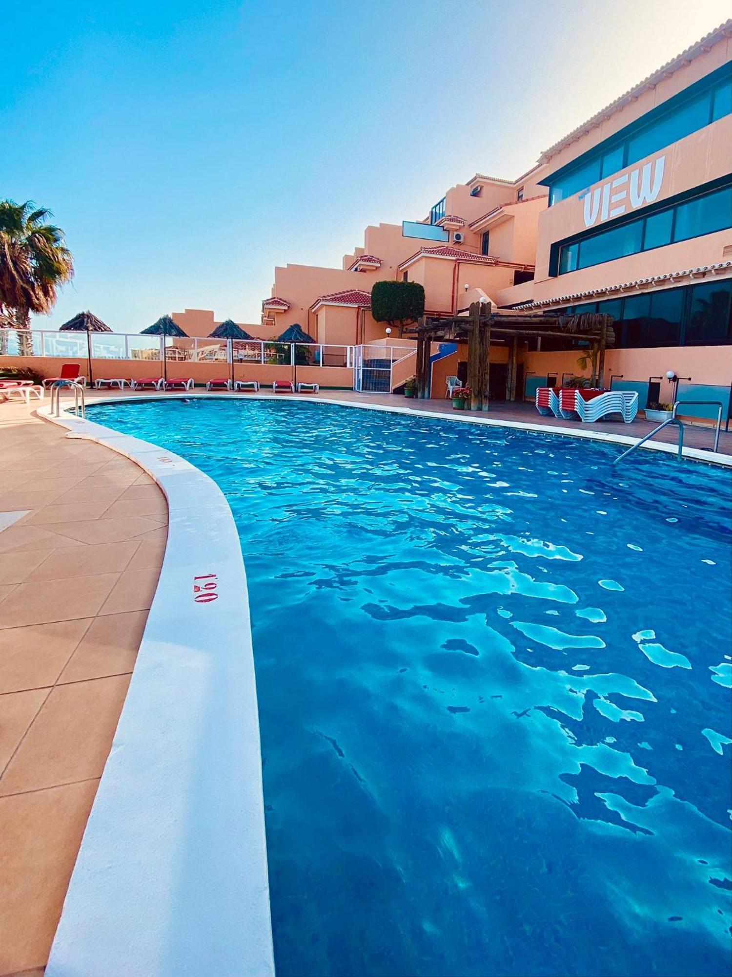 Appartamento La Paz. Lovely Overlooking The Golf And Sea